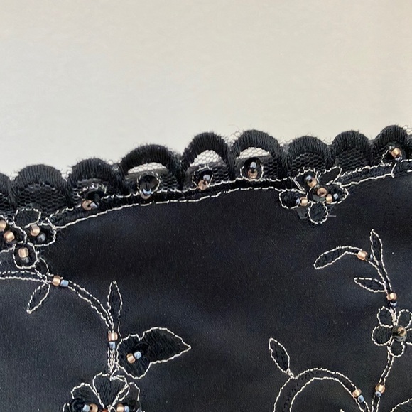 Midnight Flowers Dress - Picture 6 of 6